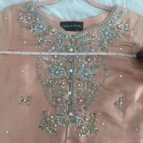 2 Piece Luxury Pret Shalwar Kameez - Picture 12 of 15